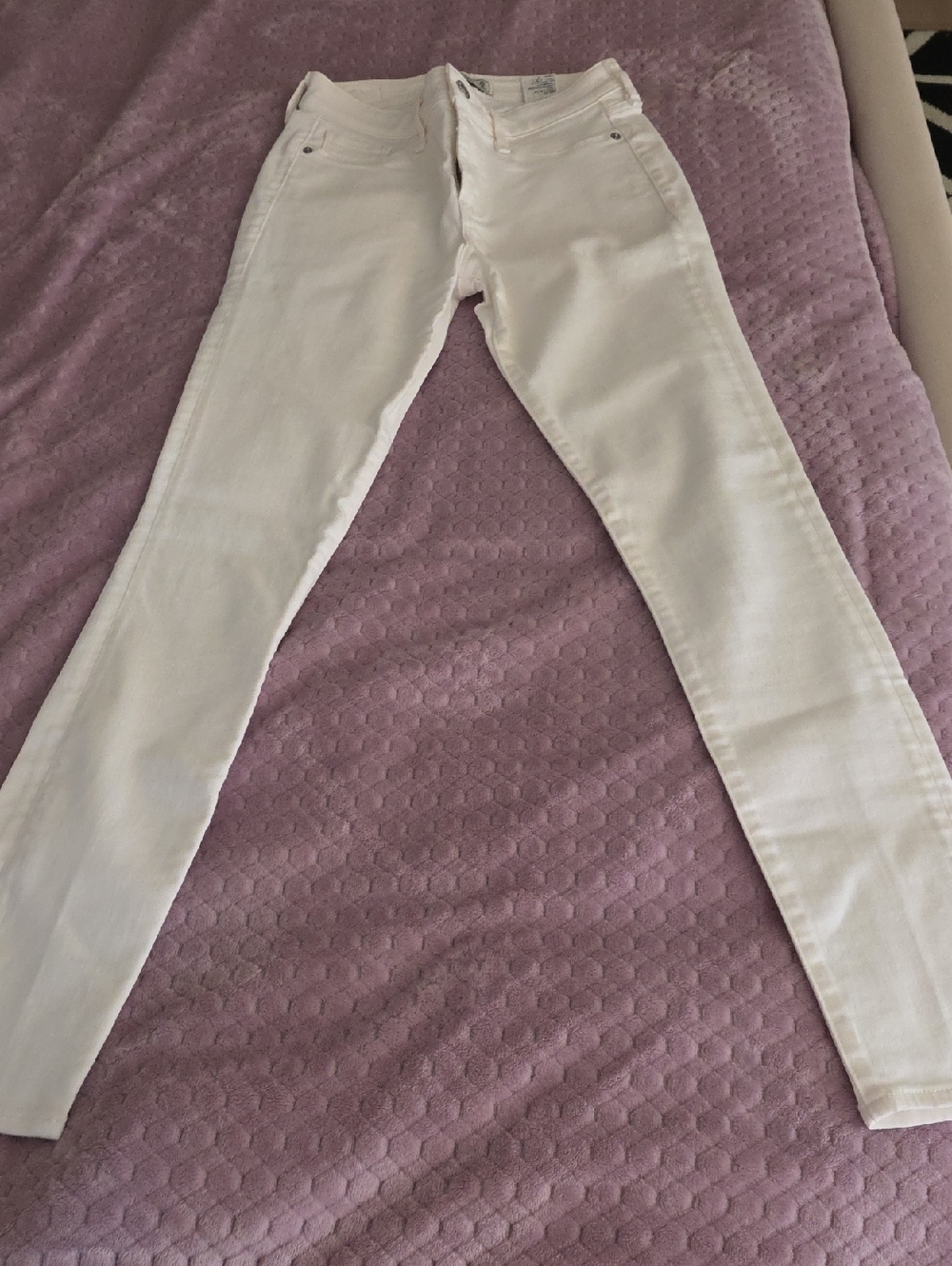Abercrombie & Fitch White Slim Jeans